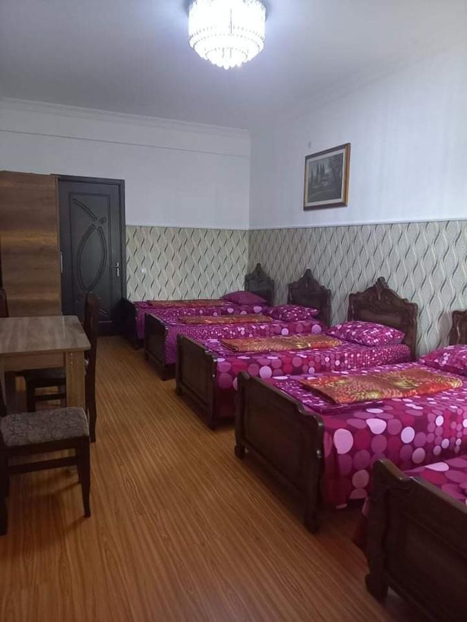 Guest House Fazisi Kutaisi Exterior foto